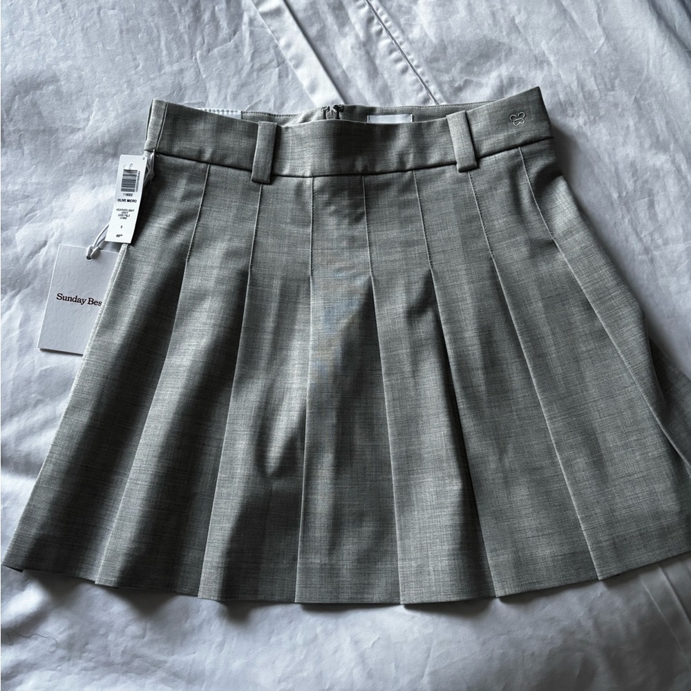 Aritzia Sunday Best Charcoal Pleated Mini Skirt